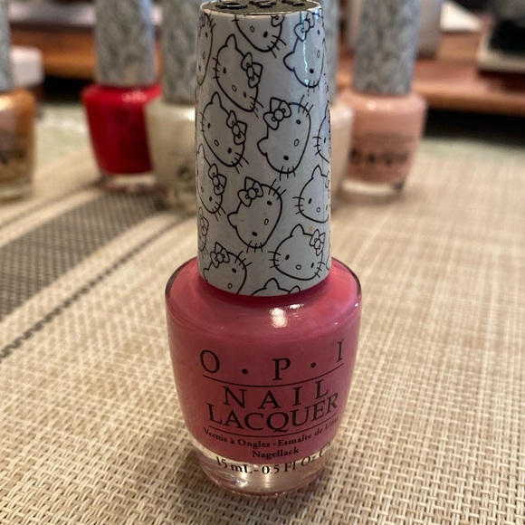 New Full Size OPI Hello Kitty Super Cute In Pink - Picture 1 of 4